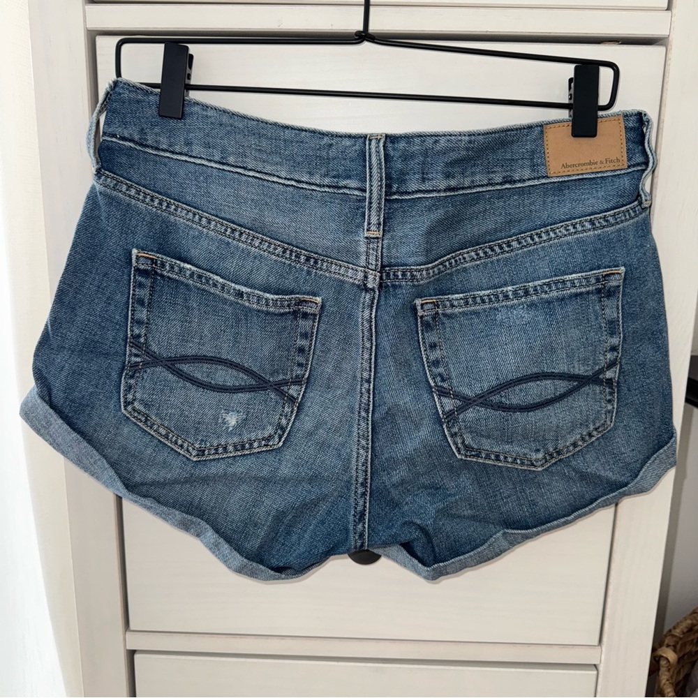 A&F shorts - Picture 3 of 3